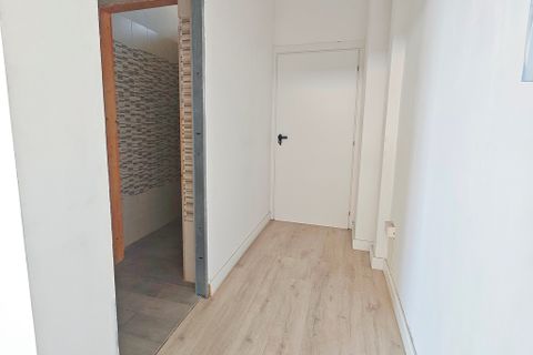 Erhvervsejendom i Taranto, Taranto, Taranto - € 115.000 | Ref: 11501 - foto 8