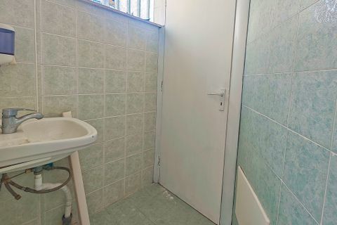 Erhvervsejendom i Taranto, Taranto, Taranto - € 115.000 | Ref: 11501 - foto 11