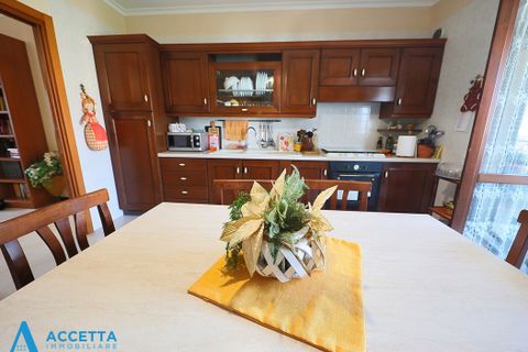 Wohnung in Taranto, Taranto, Taranto - € 165.000 | Ref: 165 - Foto 12