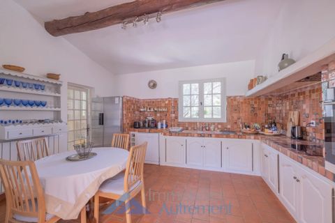 Villa i Le Tholonet, Bouches-du-Rhone, Le Tholonet - € 1.700.000 | Ref: 87181456 - foto 16