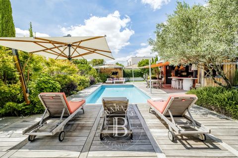 Villa i Bruges, Gironde, Bruges - € 950.000 | Ref: M3316 - foto 2