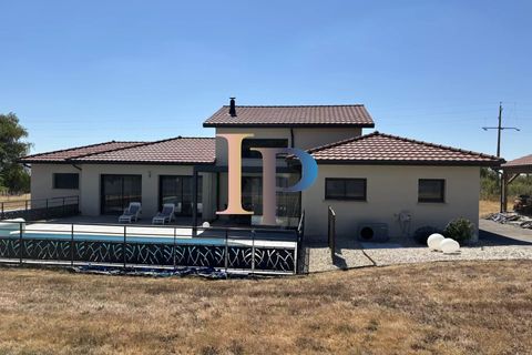Villa i Charlieu, Loire, Charlieu - € 430.000 | Ref: 71IP4608 - foto 8