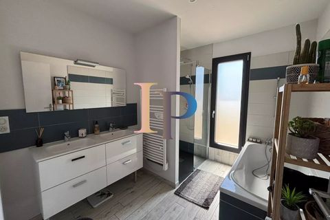 Villa i Charlieu, Loire, Charlieu - € 430.000 | Ref: 71IP4608 - foto 20
