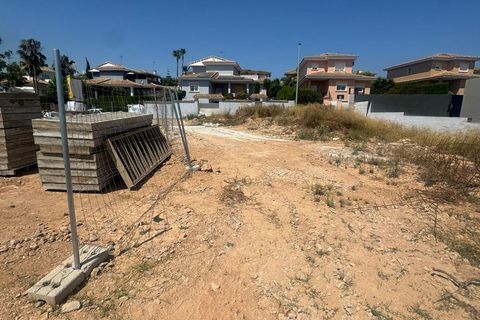 Helårsgrund i Riba-Roja De Turia, Valencia, Riba-Roja De Turia - € 270.000 | Ref: V469/6084 - foto 4