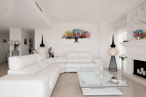Penthouse i Elviria, Malaga, Elviria - € 1.399.000 | Ref: MLSC5881256 - foto 4