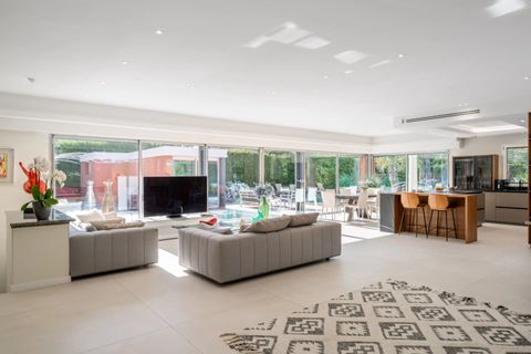 Villa a Mougins, Alpes-Maritimes, Mougins - € 2.220.000 | Ref: HH-16234783 - foto 2