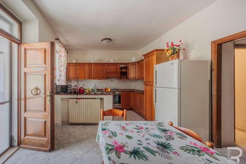 Farm hus i Cinigiano, Grosseto, Cinigiano - € 595.000 | Ref: R07298CIRU - foto 24