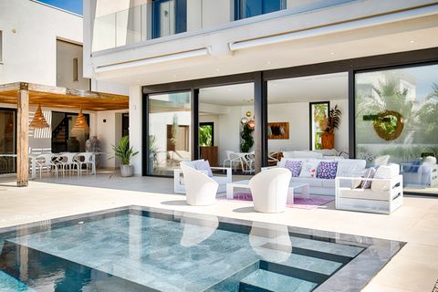 Villa i Empuriabrava, Gerona, Empuriabrava - € 1.890.000 | Ref: W-049TGW - foto 8