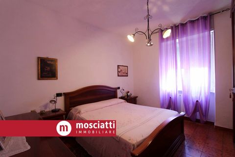 Villa a Matelica, Macerata, Matelica - € 128.000 | Ref: 1381 - foto 11