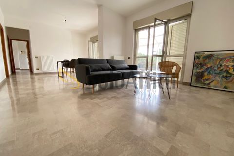 Apartament a Caserta, Caserta, Caserta - € 900/mes | Ref: AF140 - foto 2