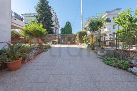 Erhvervsejendom i Pontecorvo, Frosinone, Pontecorvo - € 445.000 | Ref: AC99-149-1778 - foto 26