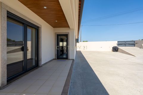Villa em Miranda do Corvo, Coimbra, Miranda do Corvo - € 499.000 | Ref: C0289-02054 - foto 15