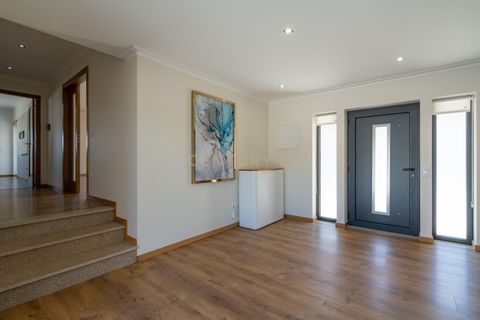 Villa em Miranda do Corvo, Coimbra, Miranda do Corvo - € 499.000 | Ref: C0289-02054 - foto 24