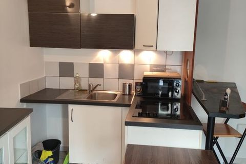 Apartament a Cabannes, Bouches-du-Rhone, Cabannes - € 435/mes | Ref: 899319 - foto 2