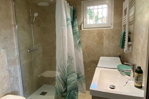 Studio in Saint-Raphaël, Var, Saint-Raphaël - € 680/month | Ref: 813614 - photo 8