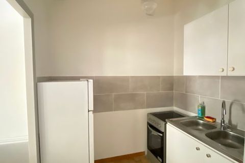 Apartament a Arles, Bouches-du-Rhone, Arles - € 1.010/mes | Ref: 898201 - foto 3