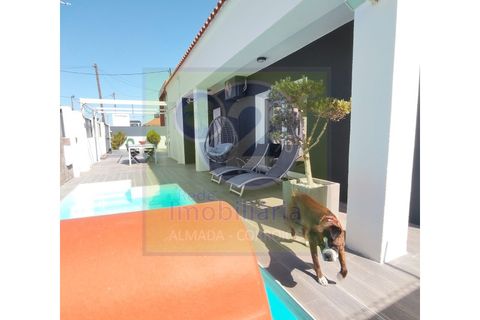 Villa i Almada, Setubal, Almada - € 595.000 | Ref: HAB_157 - foto 1