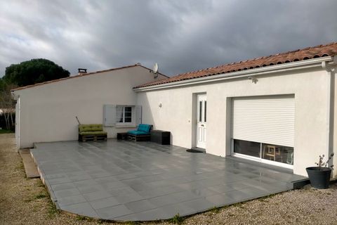 Villa a Bussac-sur-Charente, Charente-Maritime, Bussac-sur-Charente - € 1.330/mes | Ref: 897982 - foto 2