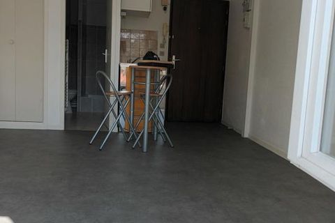 Apartament a Dijon, Cote-d'Or, Dijon - € 450/mes | Ref: 220123 - foto 5