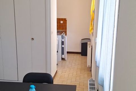 Estudi a Dijon, Cote-d'Or, Dijon - € 460/mes | Ref: 850658 - foto 4