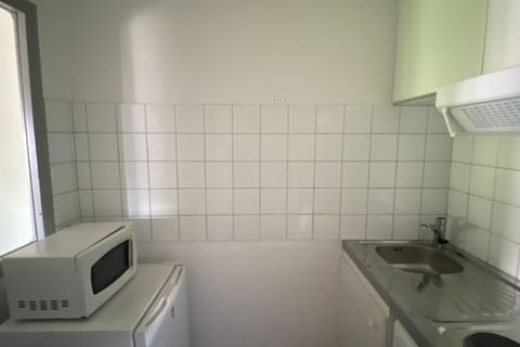 Estudi a Arles, Bouches-du-Rhone, Arles - € 620/mes | Ref: 898199 - foto 4