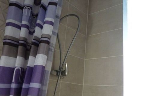 Apartament a Arles, Bouches-du-Rhone, Arles - € 585/mes | Ref: 848004 - foto 8
