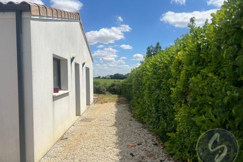 Villa a Aigondigne, Deux-Sevres, Aigondigne - € 218.000 | Ref: getkey_11346 - foto 2