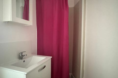 Estudi a Rodez, Aveyron, Rodez - € 300/mes | Ref: 898474 - foto 5