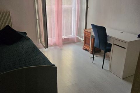 1-Zimmerwohnung in Chartres, Eure-et-Loir, Chartres - € 380/Monat | Ref: 897997 - Foto 2