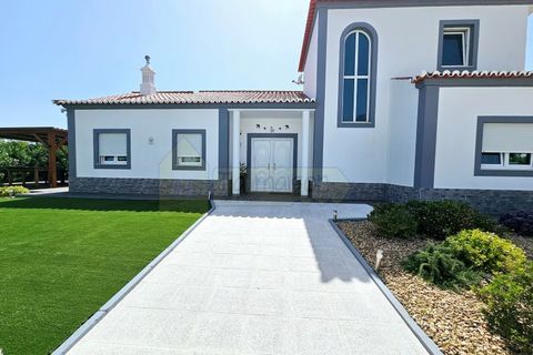 Villa em Quelfes, Faro, Quelfes - € 860.000 | Ref: M63 - foto 2