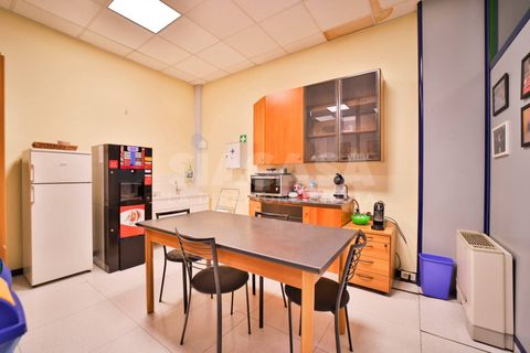 L'establiment comercial a Arcore, Monza and Brianza, Arcore - € 700/mes | Ref: UFF.ARCORE-TS700A - foto 3