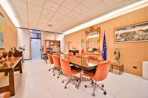 L'establiment comercial a Arcore, Monza and Brianza, Arcore - € 700/mes | Ref: UFF.ARCORE-TS700A - foto 4