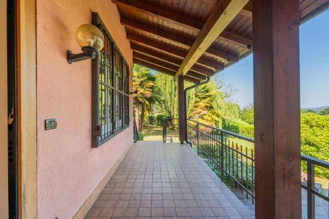 Villa i Nebbiuno, Novara, Nebbiuno - € 450.000 | Ref: W-024TR9-1425137 - foto 5