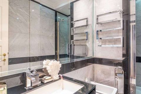 Leilighet i Rome, Rome, Rome - € 1 500 000 | Ref: ILV94221-1465057 - foto 41