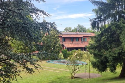 Masia a Asti, Asti, Asti - € 700.000 | Ref: RP-1469189-1469189 - foto 2