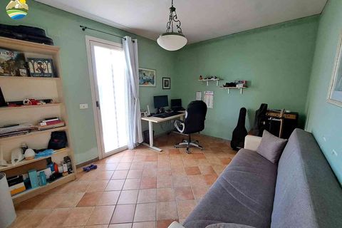 Haus in Atri, Teramo, Atri - € 205.000 | Ref: EL1172-1469996 - Foto 11