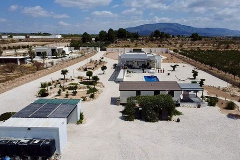 Villa i Pinoso, Alicante, Pinoso - € 679.995 | Ref: ELS9093 - foto 3