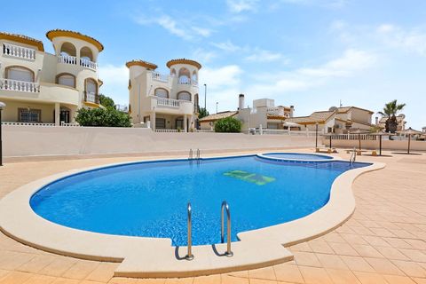 Villa a Pinar De Campoverde, Alicante - foto 2