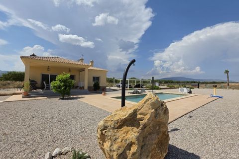 Villa i Pinoso, Alicante, Pinoso - € 423.995 | Ref: MLSC4444859/13477 - foto 1