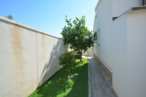 Villa i Ciudad Quesada, Alicante, Ciudad Quesada - € 470.000 | Ref: 27-73-399-11-796/78460 - foto 8