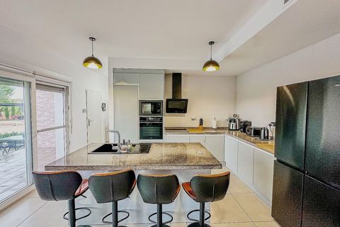 Villa i Pinoso, Alicante, Pinoso - € 289.995 | Ref: ADH-52993 - foto 6