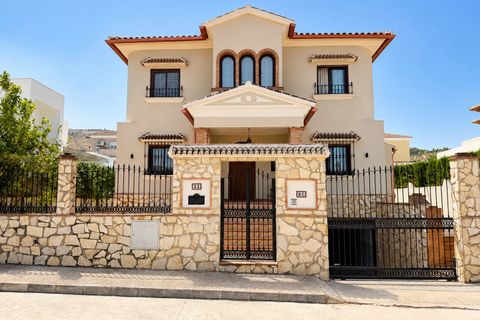 Villa in Antequera, Malaga, Antequera - € 515.000 | Ref: R5058454 - foto 3