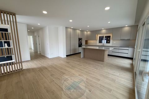Villa i Quinta do Anjo, Setubal, Quinta do Anjo - € 600.000 | Ref: V4 U 2726 - foto 13
