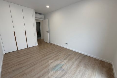 Villa i Quinta do Anjo, Setubal, Quinta do Anjo - € 600.000 | Ref: V4 U 2726 - foto 27