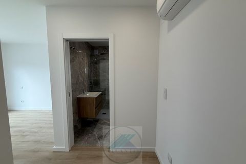 Villa i Quinta do Anjo, Setubal, Quinta do Anjo - € 600.000 | Ref: V4 U 2726 - foto 36