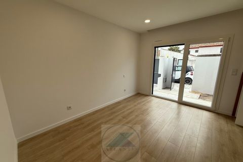 Villa i Quinta do Anjo, Setubal, Quinta do Anjo - € 600.000 | Ref: V4 U 2726 - foto 44