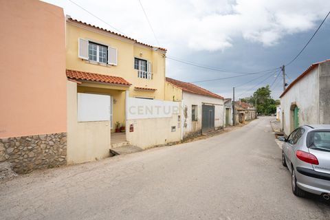 Villa i Alenquer, Lisbon, Alenquer - € 265.000 | Ref: C0362-00977 - foto 1