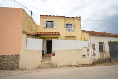 Villa i Alenquer, Lisbon, Alenquer - € 265.000 | Ref: C0362-00977 - foto 2