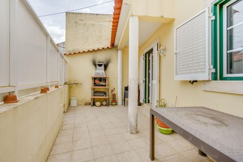 Villa i Alenquer, Lisbon, Alenquer - € 265.000 | Ref: C0362-00977 - foto 4