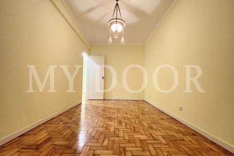 Apartament a Moscavide, Lisbon, Moscavide - € 1.300/mes | Ref: IR-0275 - foto 8